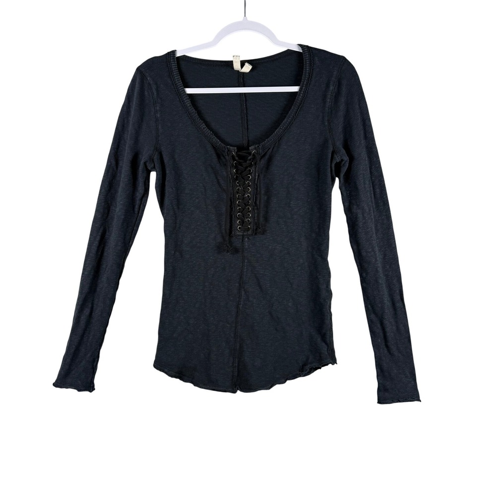 We The Free Womens M Top Black Lace Up Long Sleeve Slub Knit Raw Hem Goth Boho